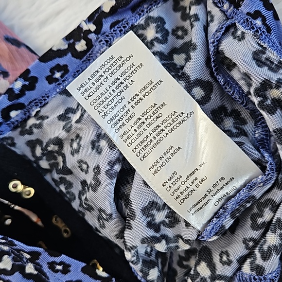 Free People Walk That Way Printed Top - Picture 9 of 9